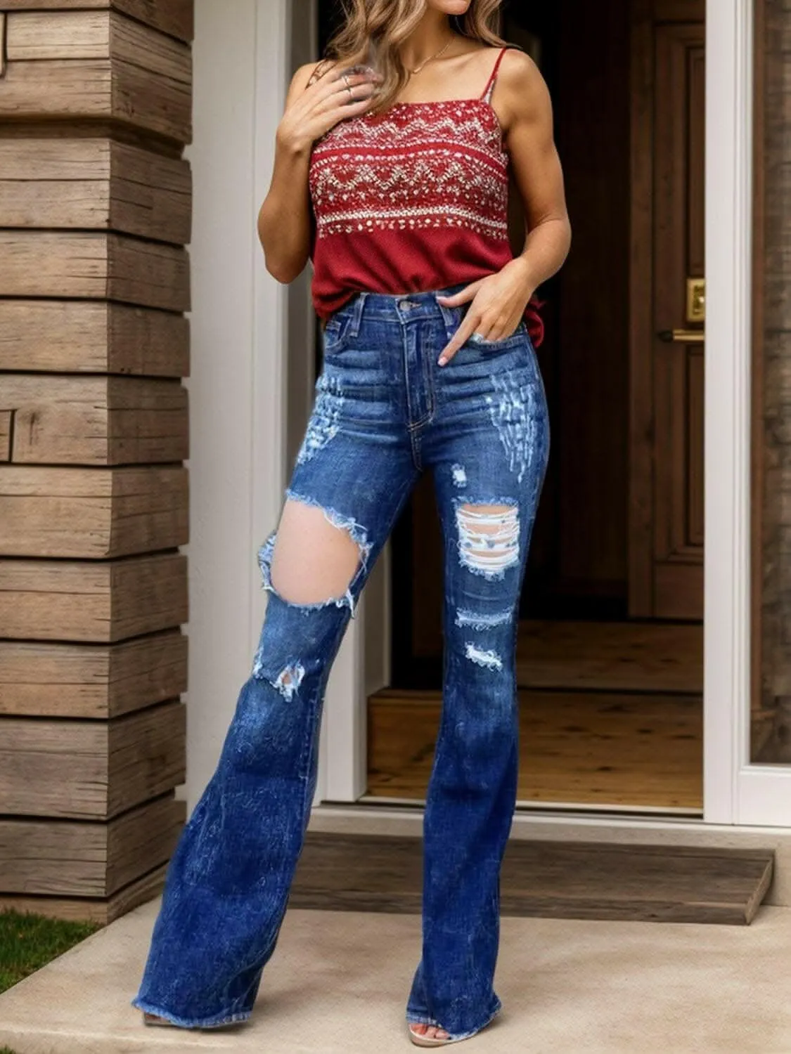 Edgy bootcut jeans with raw hem