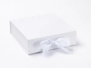 Medium White Luxury Gift box with magnetic closure, and ribbon (Pack of 12)
