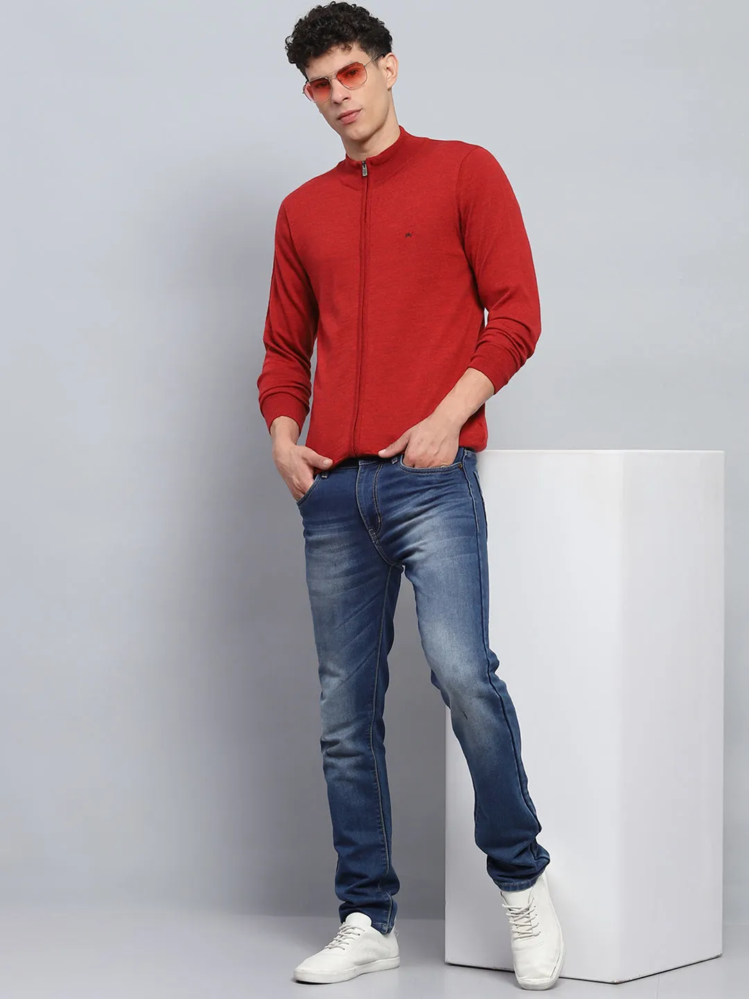 Men Maroon Solid Mock Neck Full Sleeve Pullover